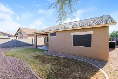 Exterior - 3602 S Loback Ln, Gilbert, AZ 85297 photo 2 of 3