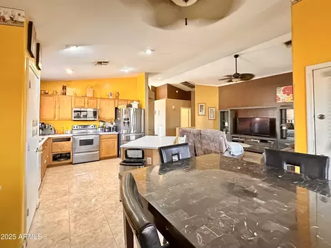 Kitchen - 2202 S 82nd Ave, Phoenix, AZ 85043 photo 1 of 7