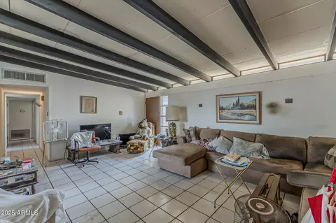 1023 E Bethany Home Rd, Phoenix, AZ 85014 photo 4
