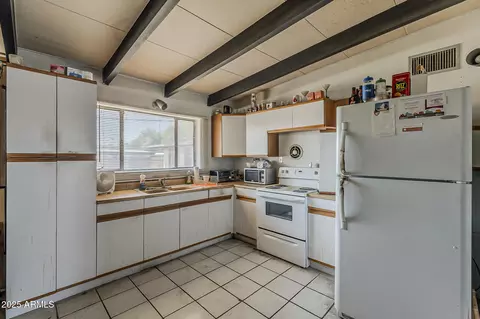 1023 E Bethany Home Rd, Phoenix, AZ 85014 photo 11