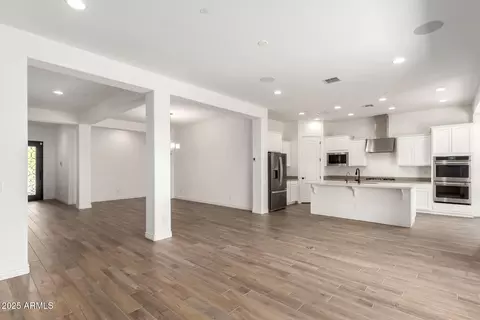 2528 N 211th Ln, Buckeye, AZ 85396