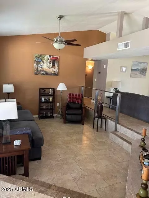 521 Encinas Ave, Gilbert, AZ 85234 photo 6