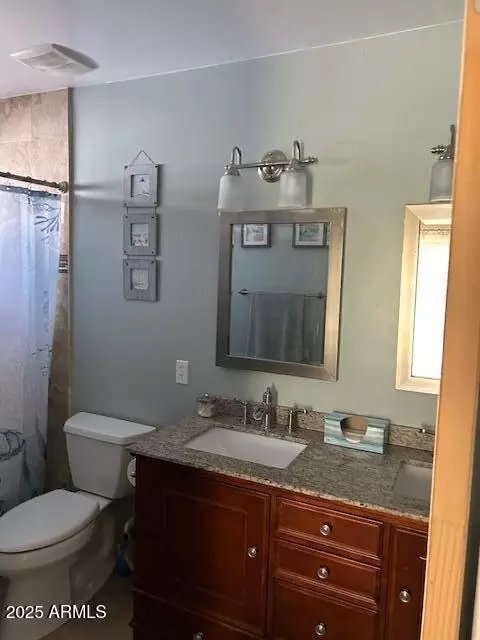 521 Encinas Ave, Gilbert, AZ 85234 photo 13