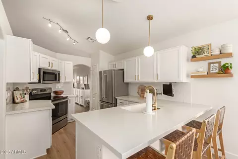 Kitchen - 8549 E Monte Ave, Mesa, AZ 85209 photo 2 of 3