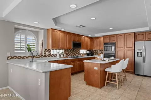 Kitchen - 7560 E Leland Cir, Mesa, AZ 85207 photo 2 of 4