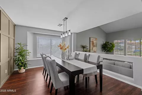 Dining - 7560 E Leland Cir, Mesa, AZ 85207 photo 4 of 5