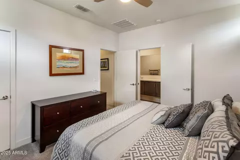 Bedroom - 325 E Coronado Rd #19, Phoenix, AZ 85004 photo 2 of 4