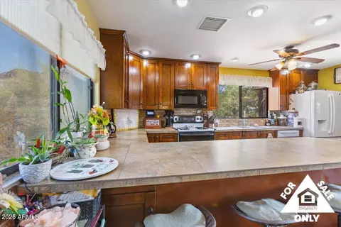 Kitchen - 5125 N San Marcos Dr, Apache Junction, AZ 85120 photo 2 of 7