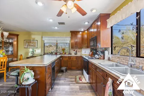 Kitchen - 5125 N San Marcos Dr, Apache Junction, AZ 85120 photo 4 of 7
