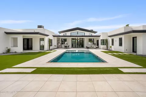 Exterior - 5538 E Lafayette Blvd, Phoenix, AZ 85018 photo 3 of 13