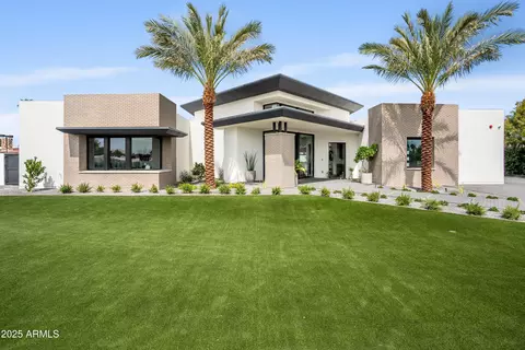 Exterior - 5538 E Lafayette Blvd, Phoenix, AZ 85018 photo 1 of 13