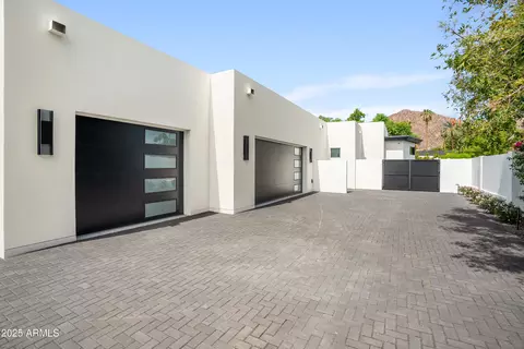 Exterior - 5538 E Lafayette Blvd, Phoenix, AZ 85018 photo 5 of 13