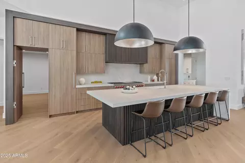 Kitchen - 5538 E Lafayette Blvd, Phoenix, AZ 85018 photo 2 of 4