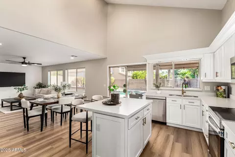 3033 E Millbrae Ln, Gilbert, AZ 85234