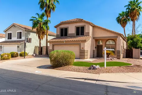 3033 E Millbrae Ln, Gilbert, AZ 85234 photo 3