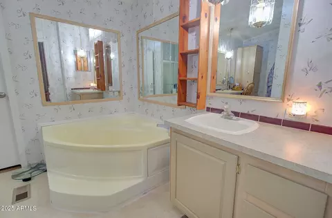 2200 N Delaware Dr #19, Apache Junction, AZ 85120 photo 13