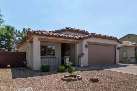 295 W Lyle Ave, San Tan Valley, AZ 85140