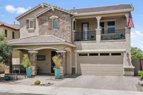 950 S Edith Dr, Chandler, AZ 85225
