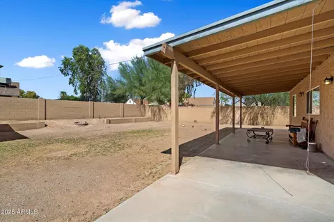 Exterior - 834 E Piute Ave, Phoenix, AZ 85024 photo 2 of 4