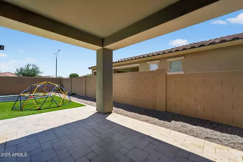 Exterior - 10123 E Wavelength Ave, Mesa, AZ 85212 photo 9 of 15