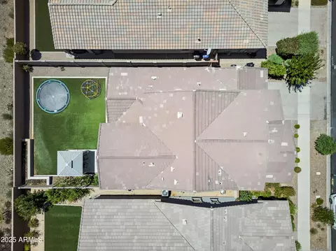 View/Area - 10123 E Wavelength Ave, Mesa, AZ 85212 photo 1 of 11