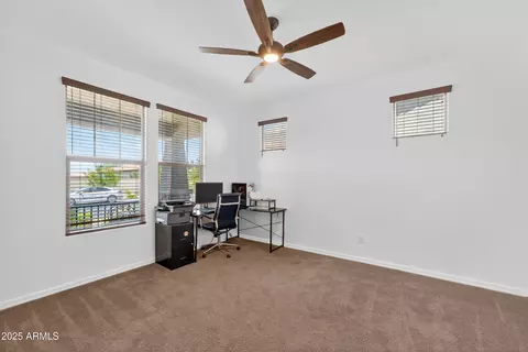 Entry Way - 10123 E Wavelength Ave, Mesa, AZ 85212 photo 4 of 5