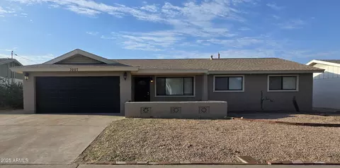 3207 W Joan De Arc Ave, Phoenix, AZ 85029