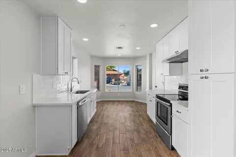 Kitchen - 1736 E Bluefield Ave, Phoenix, AZ 85022 photo 1 of 1
