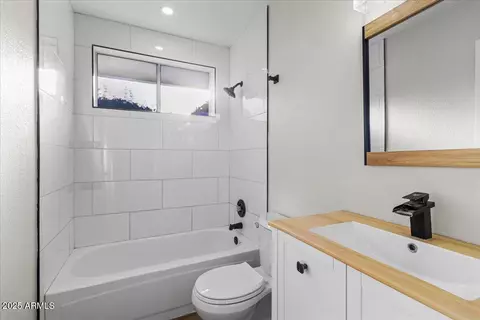 Bath - 1736 E Bluefield Ave, Phoenix, AZ 85022 photo 1 of 3