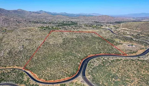 nnnn N White Spar (89) 1b Highway #1B, Yarnell, AZ 85362