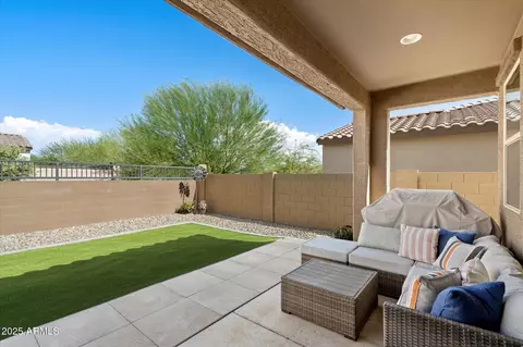 Exterior - 2647 S Prospector Point Rd, Apache Junction, AZ 85119 photo 1 of 5