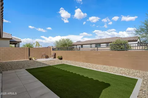 Exterior - 2647 S Prospector Point Rd, Apache Junction, AZ 85119 photo 3 of 5