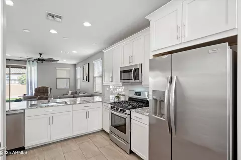 Kitchen - 2647 S Prospector Point Rd, Apache Junction, AZ 85119 photo 1 of 4