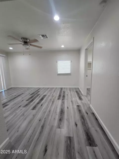 2048 W Pecan Rd, Phoenix, AZ 85041 photo 18