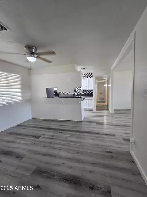 2048 W Pecan Rd, Phoenix, AZ 85041 photo 10