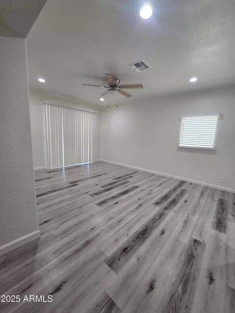 2048 W Pecan Rd, Phoenix, AZ 85041 photo 19