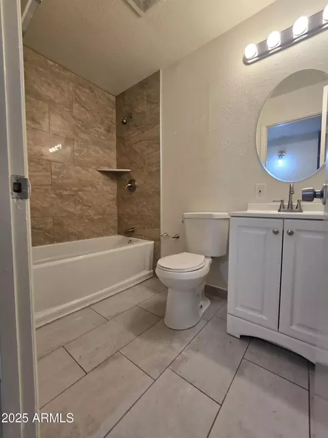 2048 W Pecan Rd, Phoenix, AZ 85041 photo 13