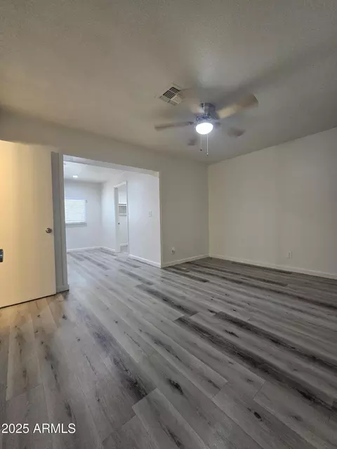 2048 W Pecan Rd, Phoenix, AZ 85041 photo 17