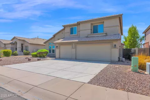 Exterior - 1446 S Corrine Dr, Gilbert, AZ 85296 photo 2 of 12