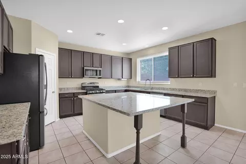 Kitchen - 1446 S Corrine Dr, Gilbert, AZ 85296 photo 1 of 4