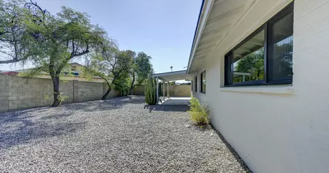 3409 E Mercer Ln, Phoenix, AZ 85028 photo 20