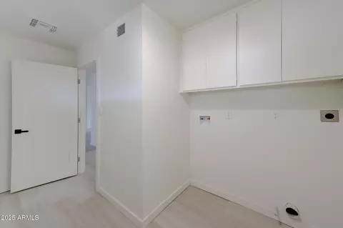 3409 E Mercer Ln, Phoenix, AZ 85028 photo 18