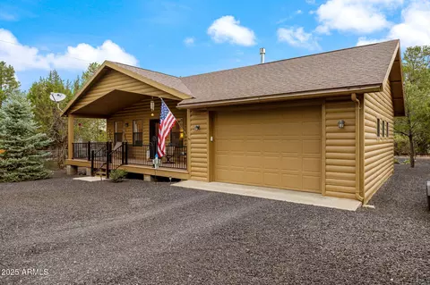 3142 Ranch Rd, Overgaard, AZ 85933
