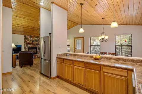 3142 Ranch Rd, Overgaard, AZ 85933 photo 12