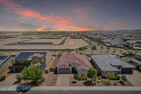 3405 S 183rd Dr, Goodyear, AZ 85338