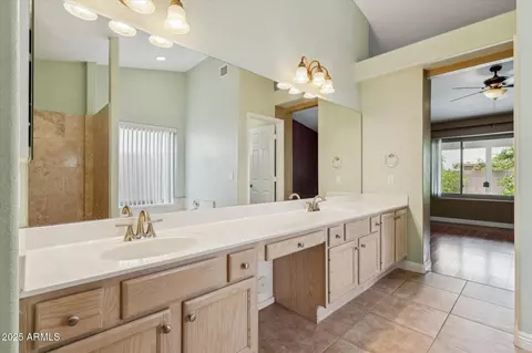 4617 E Summerhaven Dr, Phoenix, AZ 85044 photo 16