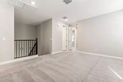 5823 E Covey Ln, Phoenix, AZ 85054 photo 16