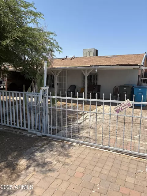 1220 S 10th Ave, Phoenix, AZ 85007