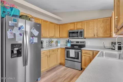 Kitchen - 138 N Signal Butte Rd, Apache Junction, AZ 85120 photo 1 of 2