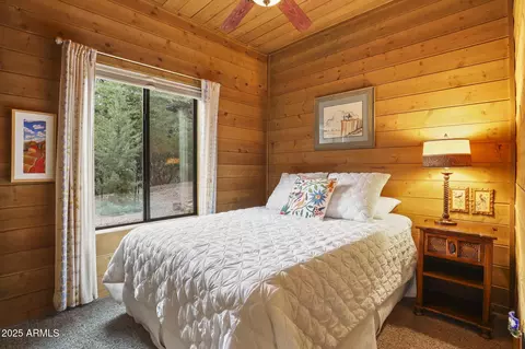Bedroom - 4558 N Moonglow Ln, Pine, AZ 85544 photo 4 of 4